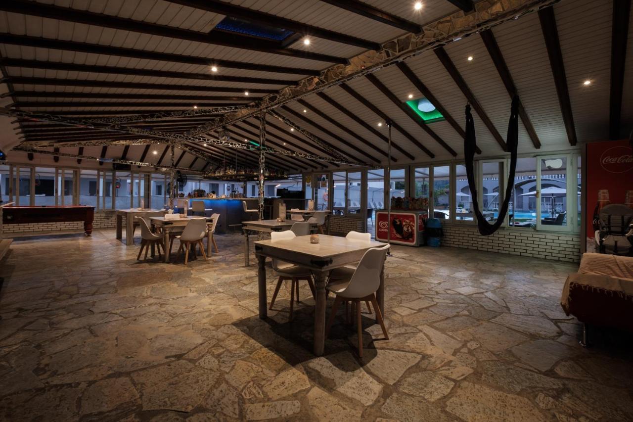 Katsaros & Aparthotel