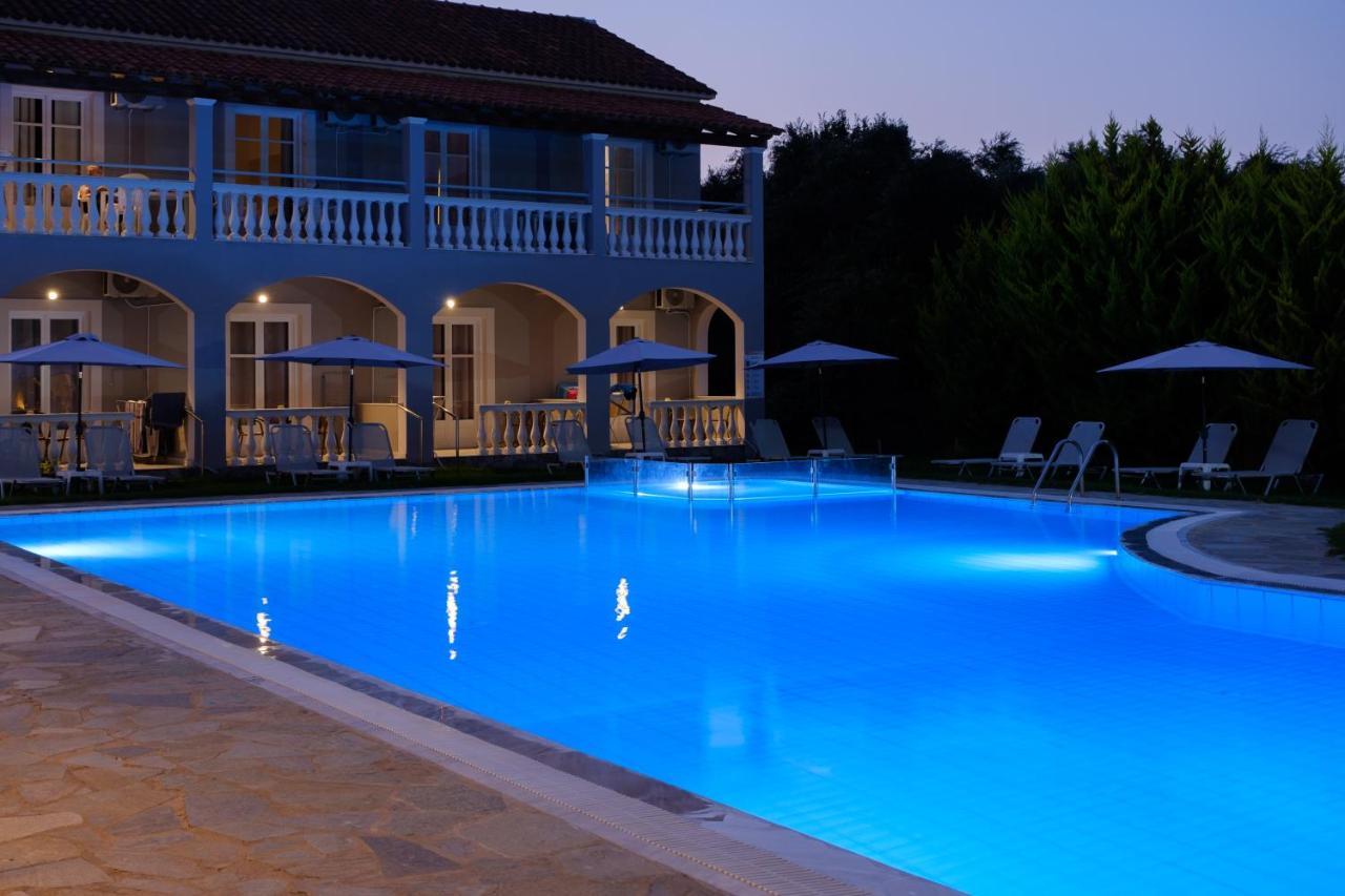 Katsaros &